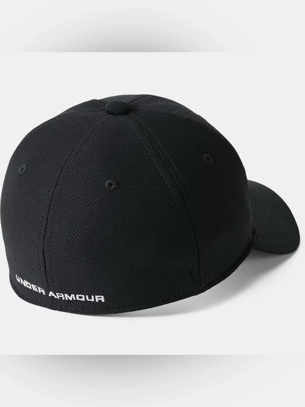 Under Armour youth black hat size small / medium with embroidered logo